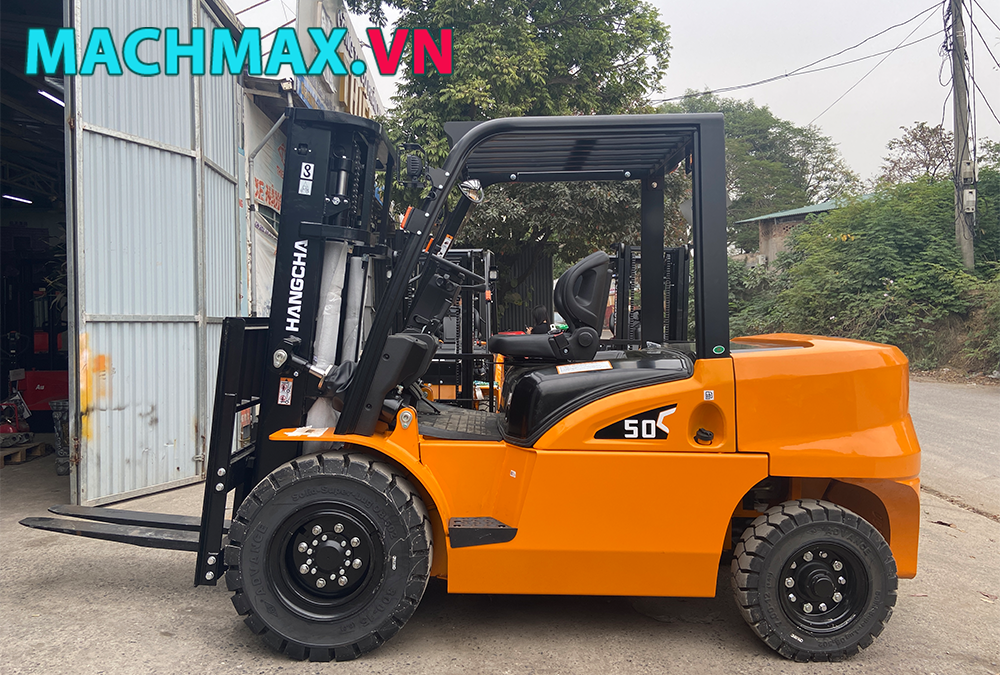 Động cơ xe nâng dầu 5 tấn mới