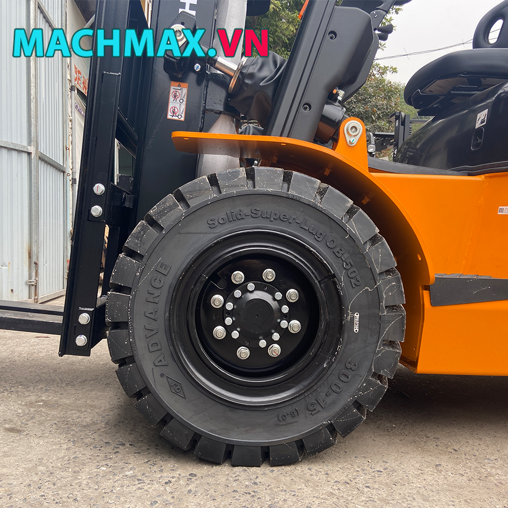 Lốp xe nâng dầu 5 tấn Hangcha Lốp xe nâng dầu 5 tấn Hangcha