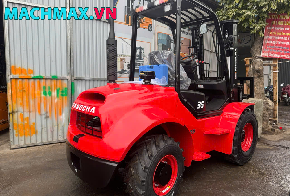 Mua xe nâng địa hình 3 tấn dầu
