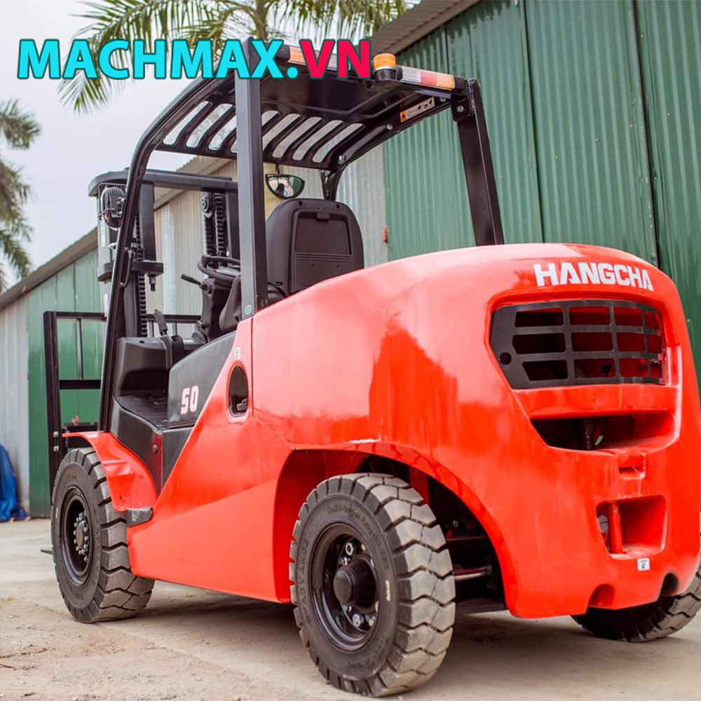 Xe nâng dầu 5 tấn giá ưu đãi khuyến mại Xe nâng dầu 5 tấn giá ưu đãi khuyến mại