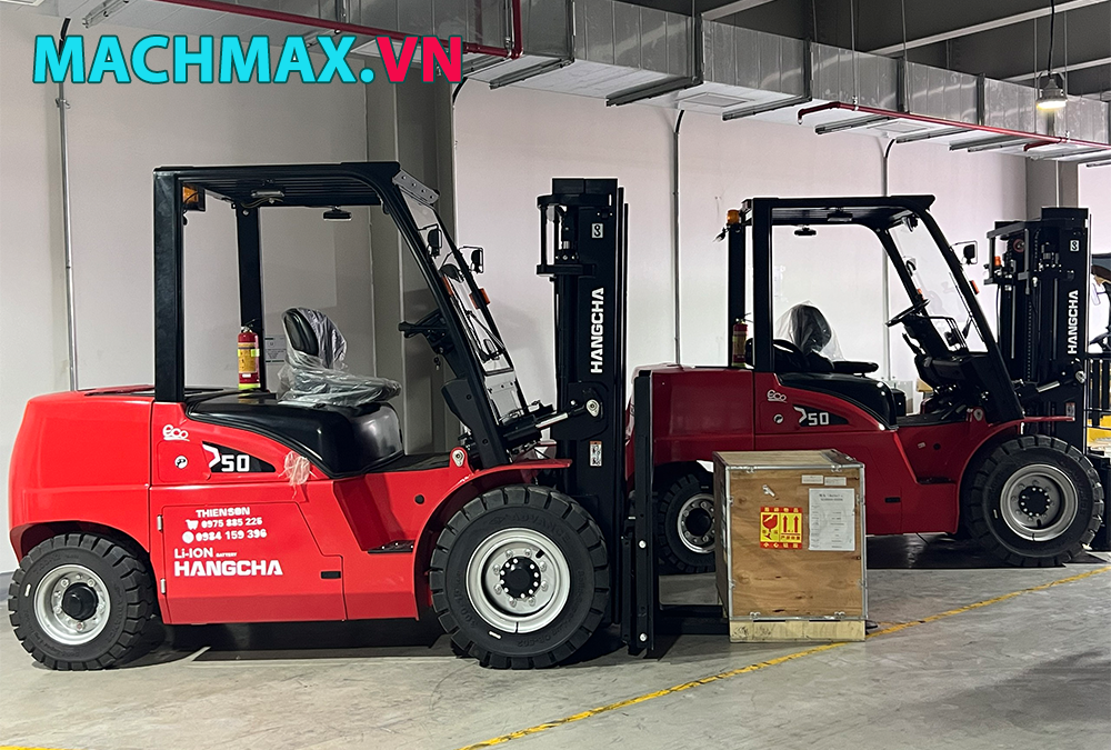 Xe nâng điện 5 tấn pin lithium mới