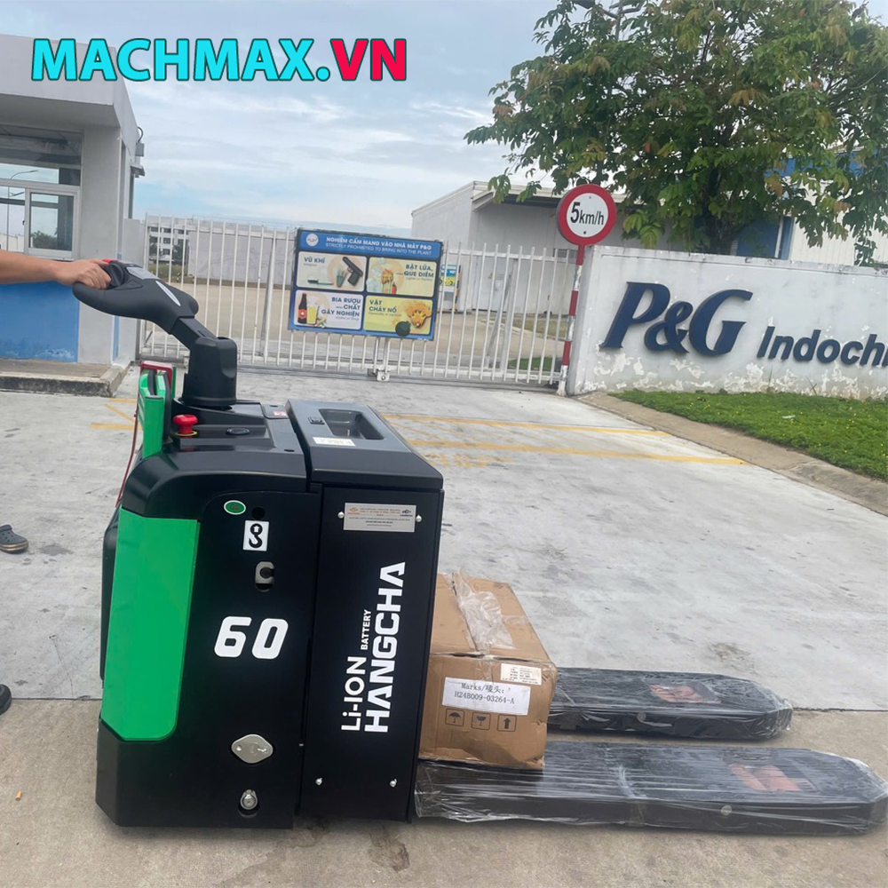 Xe nâng tay điện 6 tấn mới giá tốt Xe nâng tay điện 6 tấn mới giá tốt