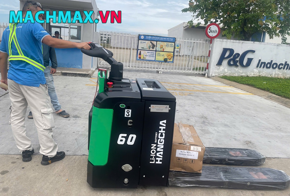 Xe nâng tay điện 6 tấn